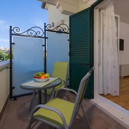 With A Swimming Pool Hvar - 22431 Apartment