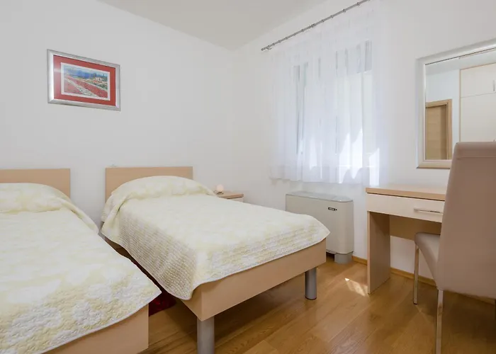 With Swimming Pool Hvar - 22431 *