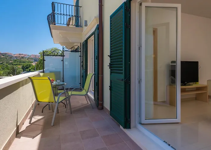 公寓 With Swimming Pool Hvar - 22431 赫瓦尔