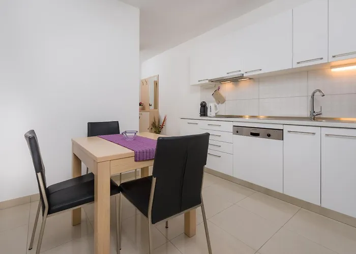 With Swimming Pool Hvar - 22431 هفار